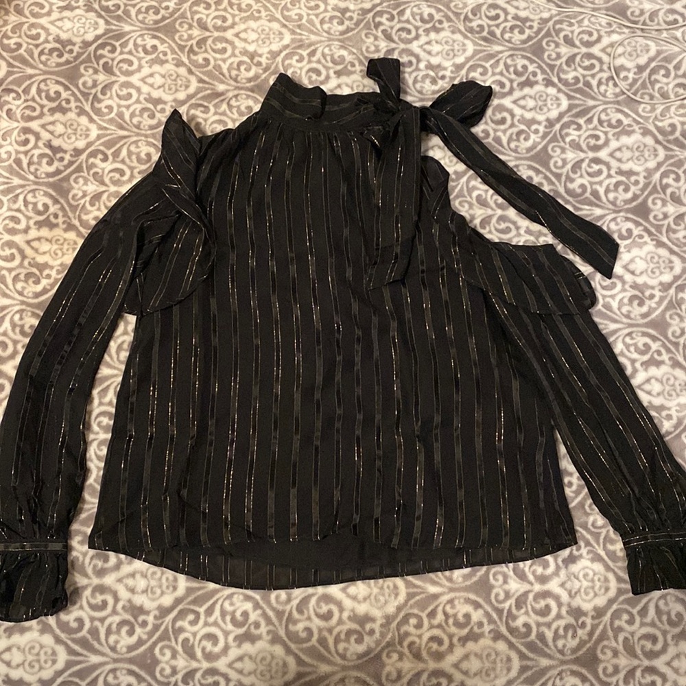 Cute silk bow top ❤️